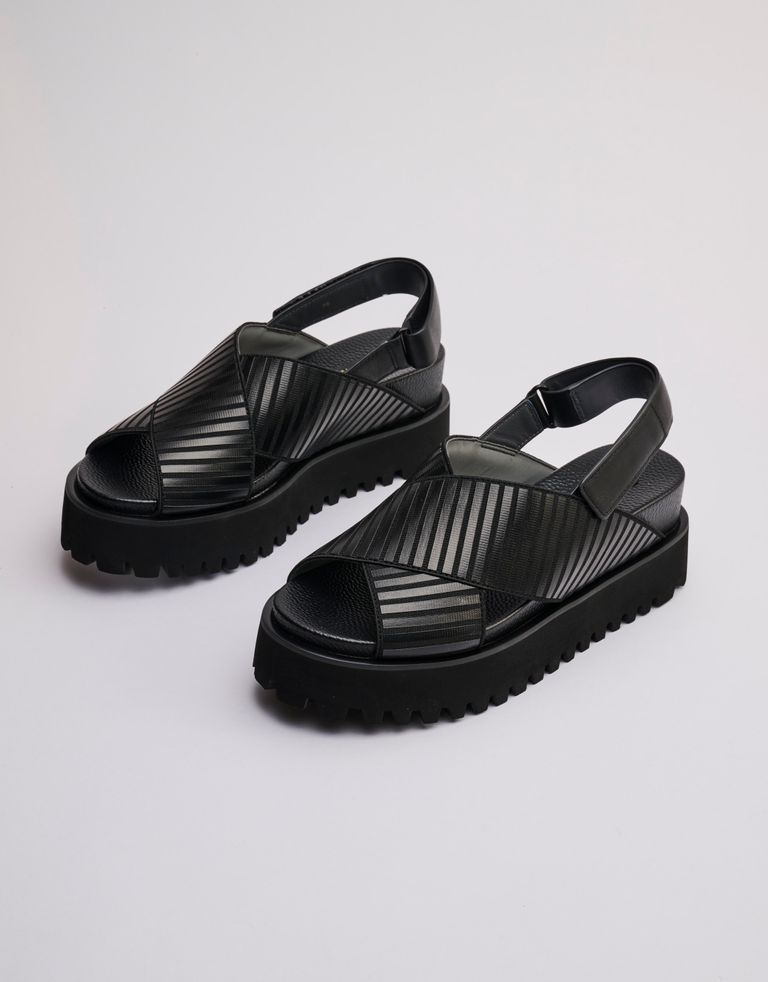 נעלי נשים - United Nude - סנדלי X פלטפורמה RICO - שחור3