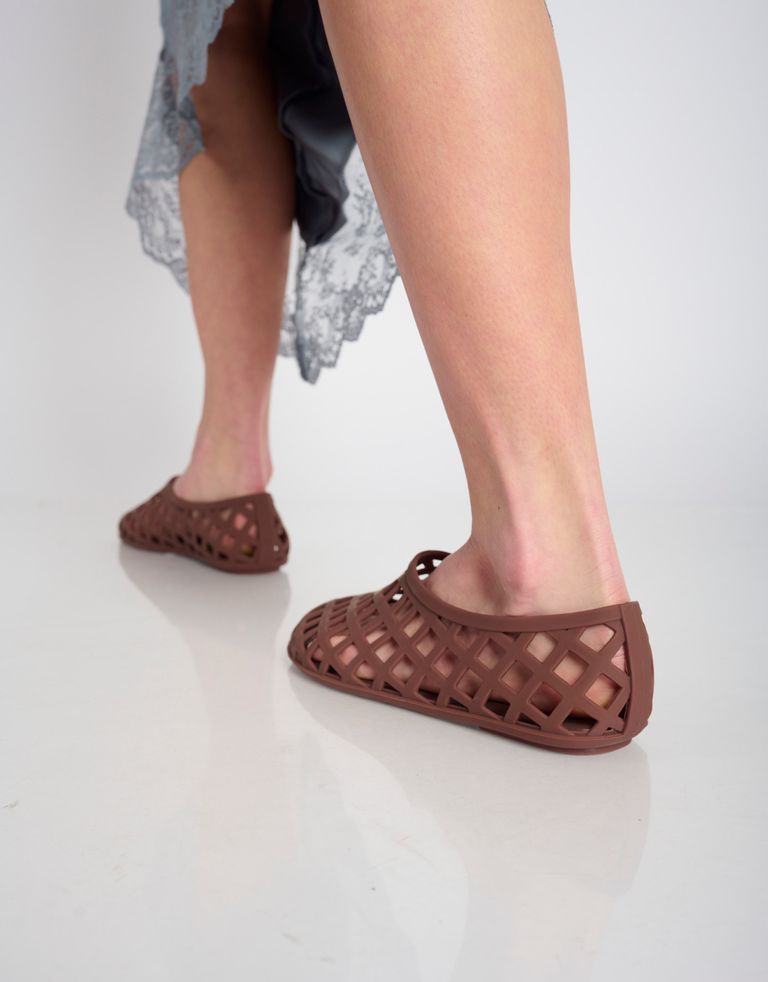 נעלי נשים - Jeffrey Campbell - נעלי גומי JELLZ - חום4