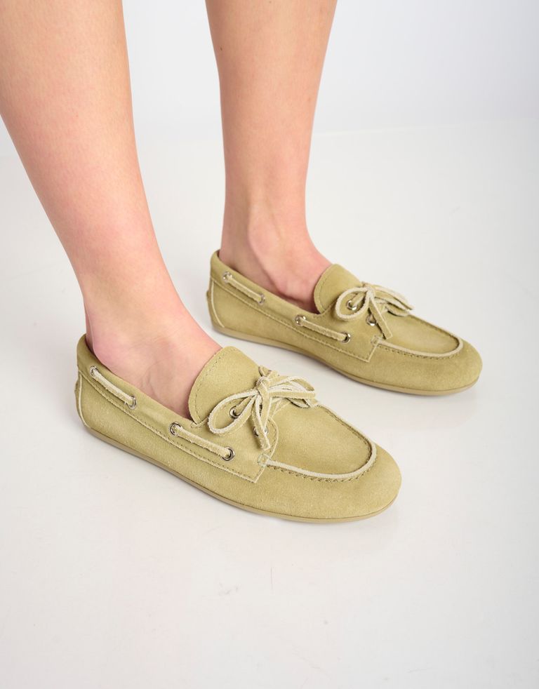 נעלי נשים - Jeffrey Campbell - נעלי מוקסין זמש BOAST - זית3