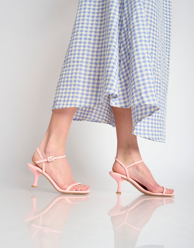 נעלי נשים - Jeffrey Campbell - סנדלי עקב לק JERROD - ורוד1