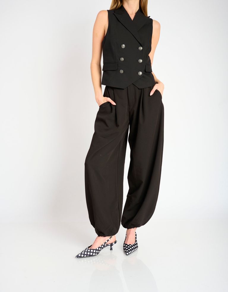 נעלי נשים - Jeffrey Campbell - נעלי סירה עם PERSONA נקוד - שחור לבן4