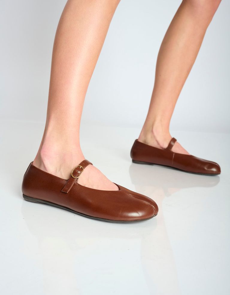 נעלי נשים - Jeffrey Campbell - נעלי בובה שטוחות PREAKNES - חום3