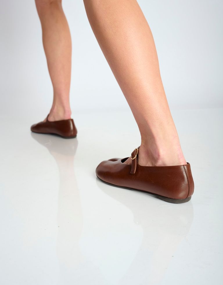 נעלי נשים - Jeffrey Campbell - נעלי בובה שטוחות PREAKNES - חום4