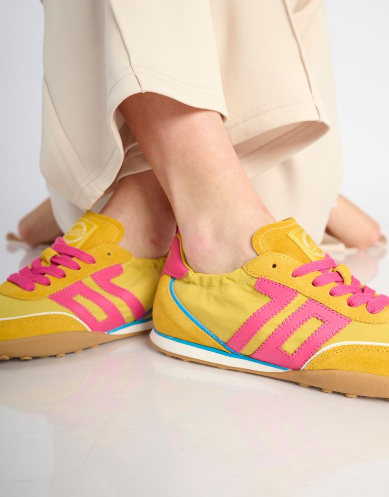 נעלי נשים - BACK 70 - סניקרס בד וזמש PARIS - צהוב1