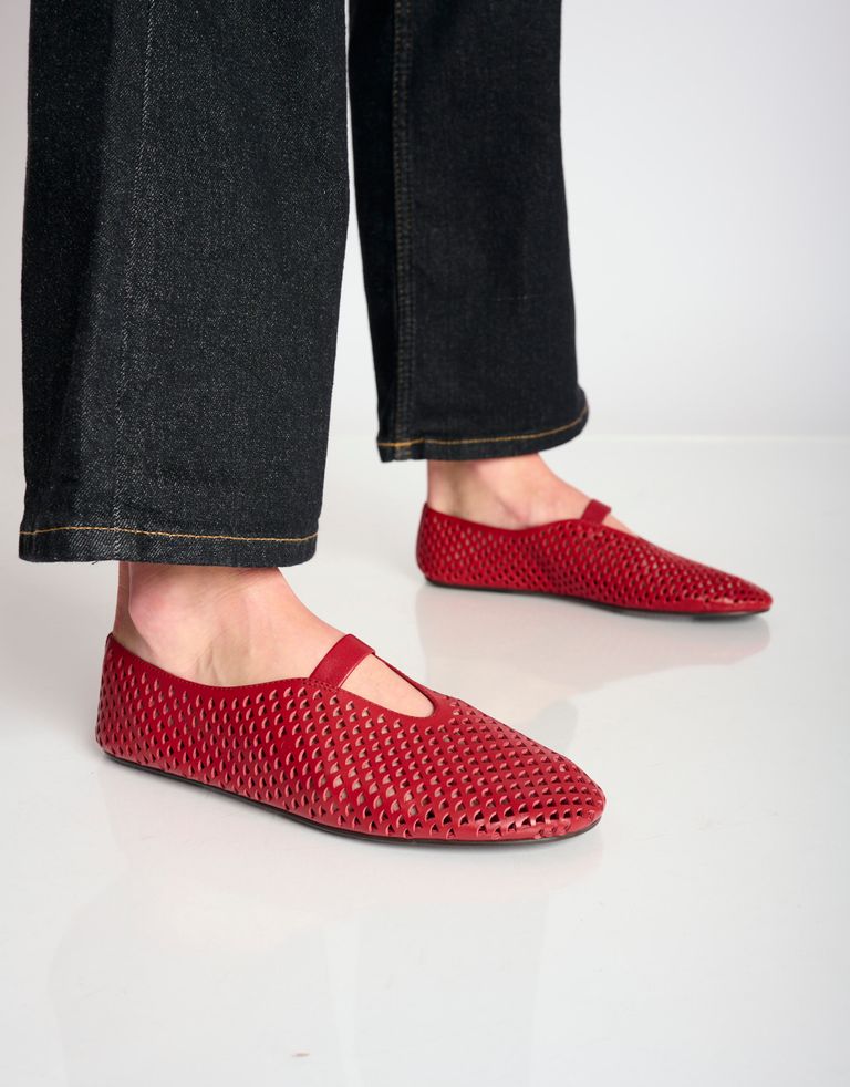 נעלי נשים - Jeffrey Campbell - נעלי בובה שטוחות STUNZ - בורדו4