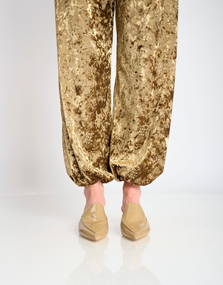 נעלי נשים - Jeffrey Campbell - כפכפי מיולז VIONIT מבריק - בז'3