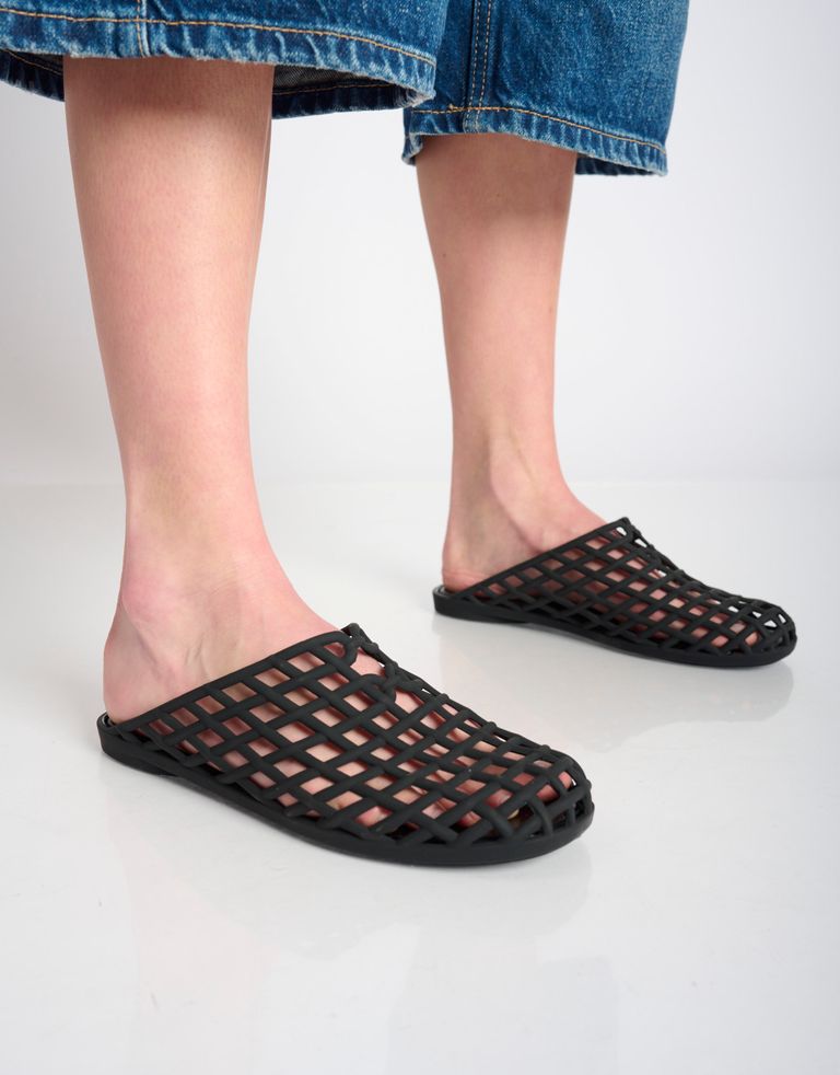 נעלי נשים - Jeffrey Campbell - כפכפי גומי SEA GLASS - שחור4