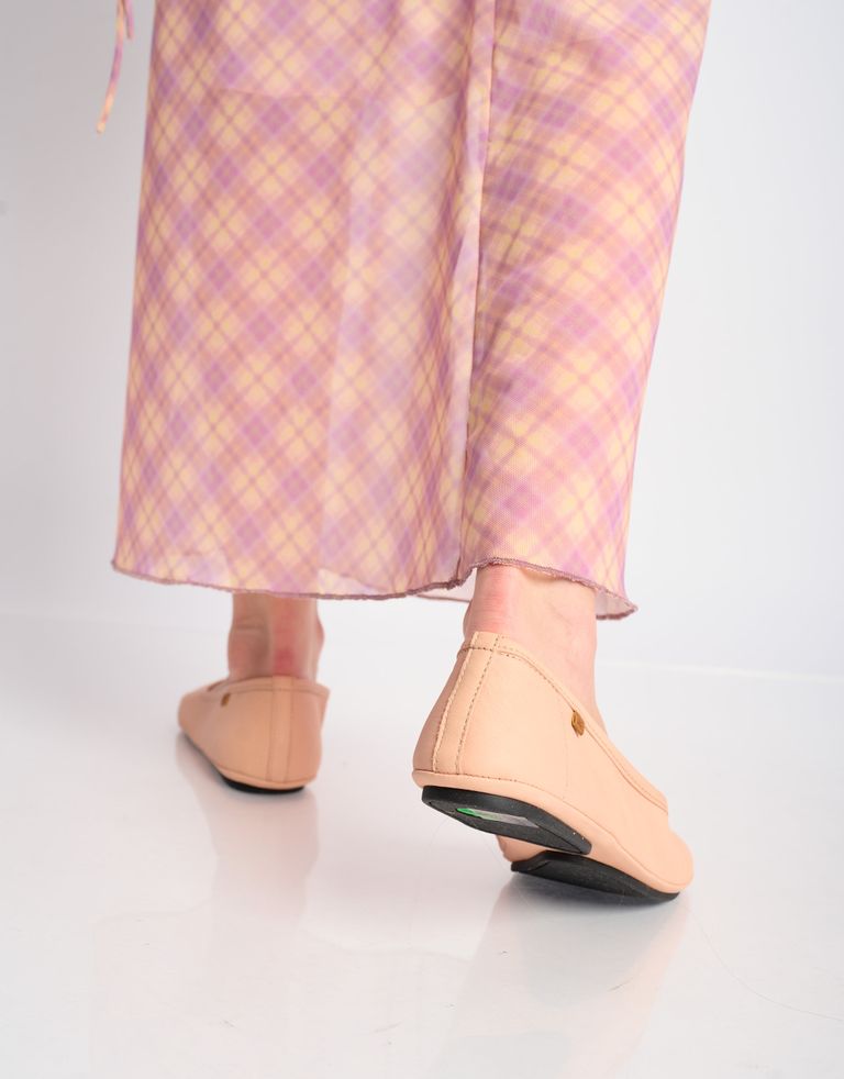 נעלי נשים - El Naturalista - נעלי בובה שטוחות ESSENCE - ורוד4