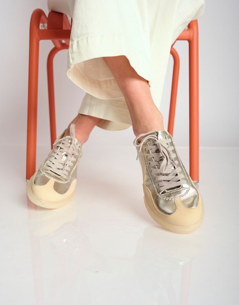 נעלי נשים - 4CCCCEES - סניקרס BUBBLE ORION - פלטינה1