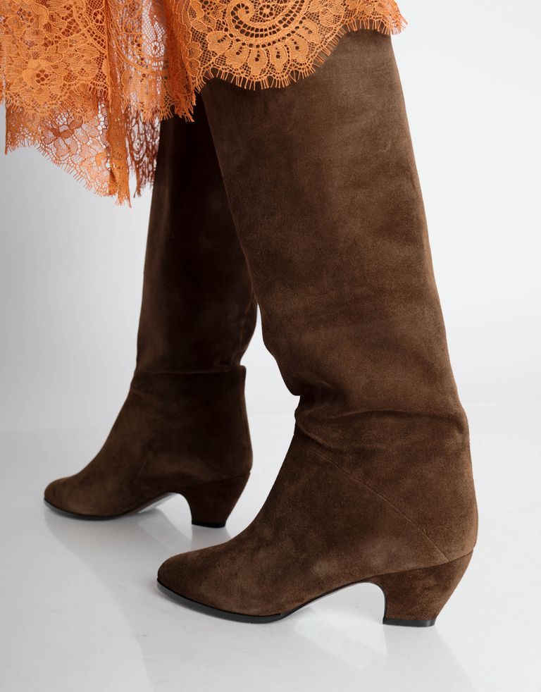 נעלי נשים - Jeffrey Campbell - מגפי זמש MONMOUTH - חום4