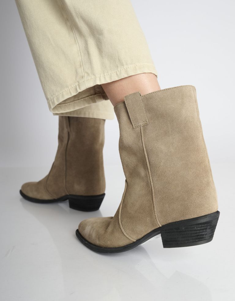 נעלי נשים - Jeffrey Campbell - מגפי בוקרים SE BUSCA - אפור חום4
