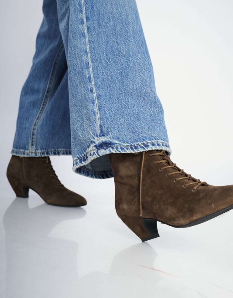 נעלי נשים - Jeffrey Campbell - מגפוני זמש VALVETEEN - חום4